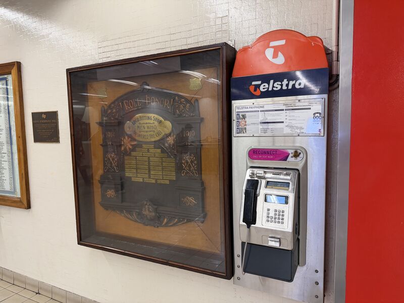 File:Payphone-02928111X7-20260622063759.jpg