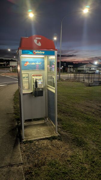 File:Payphone-07546561X2-20260614074214.jpg