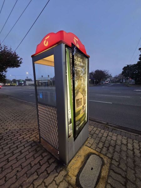 File:Payphone-08826927X2-20260528 065938.jpg