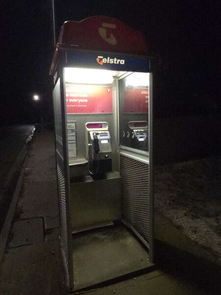 File:Payphone-08885283X2-20260505 033816.jpg