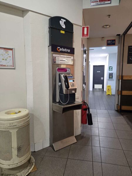 File:Payphone-08824402X1-20260527 110841.jpg
