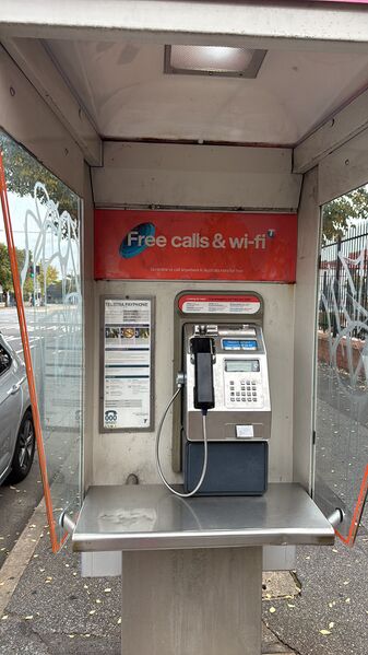 File:Payphone-08821228X2-20260605084257.jpg