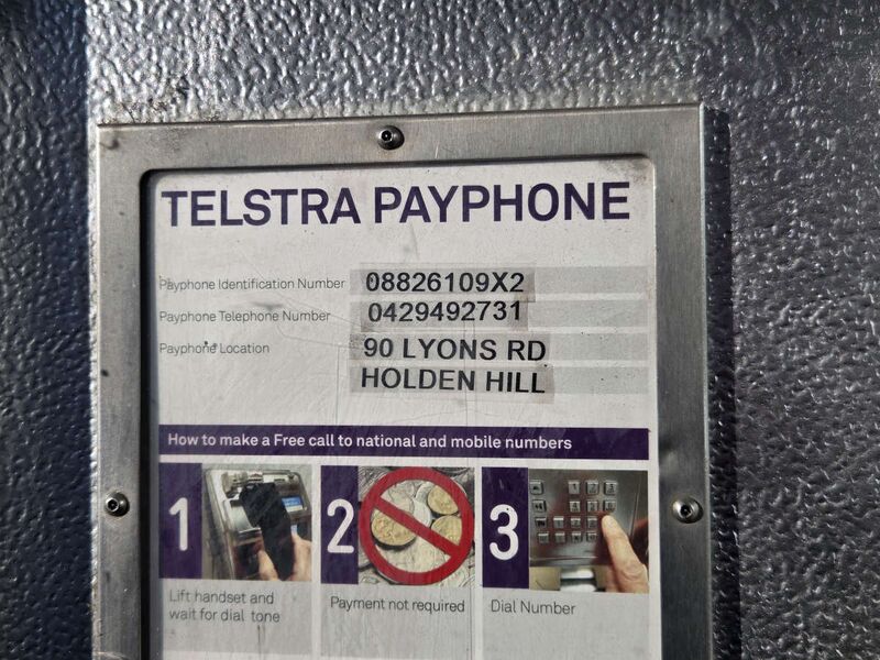 File:Payphone-08826109X2-20260528 084016.jpg