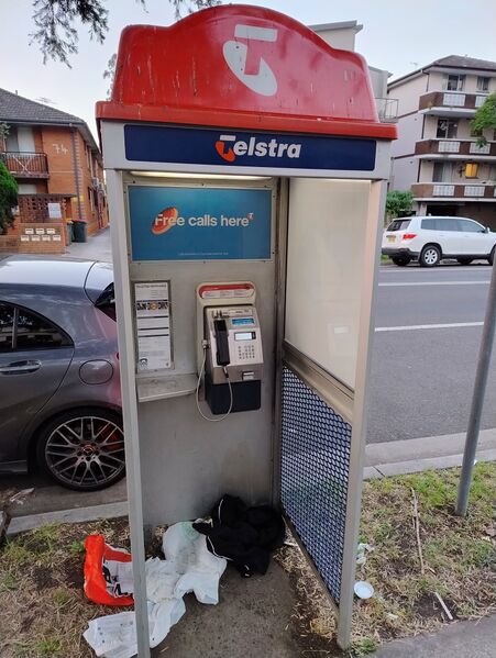 File:Payphone-02972403X2-20260509070138.jpg