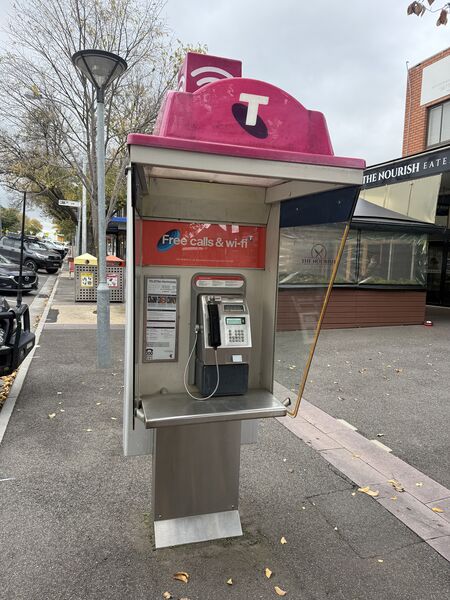 File:Payphone-03974428X2-20260520060848.jpg