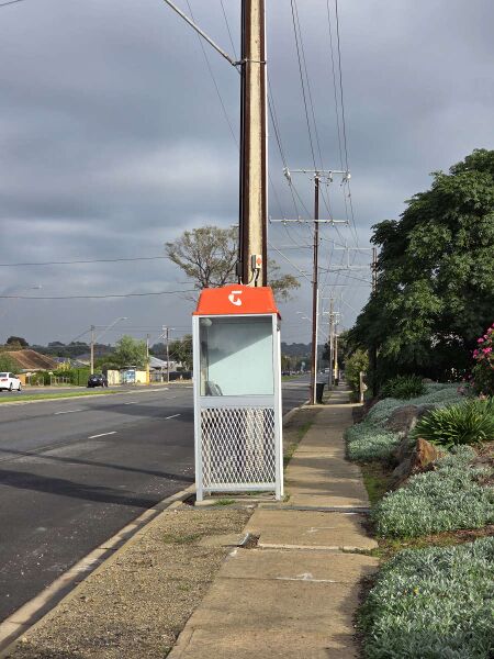File:Payphone-08839505X2-20260528 093710.jpg