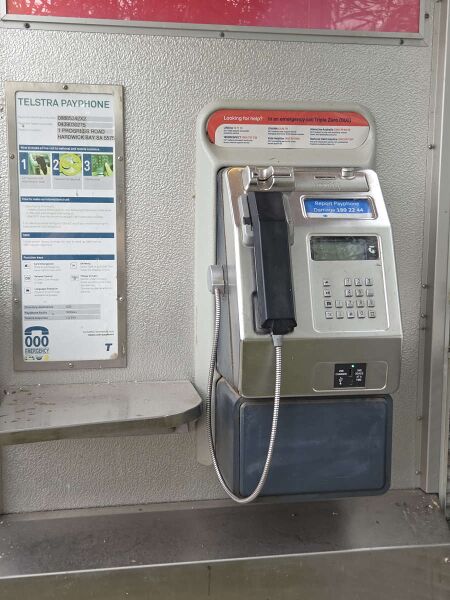 File:Payphone-08885342X2-20260505 104023.jpg