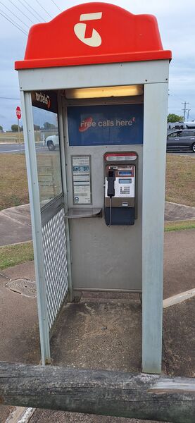 File:Payphone-07415500X2-20260519112934.jpg
