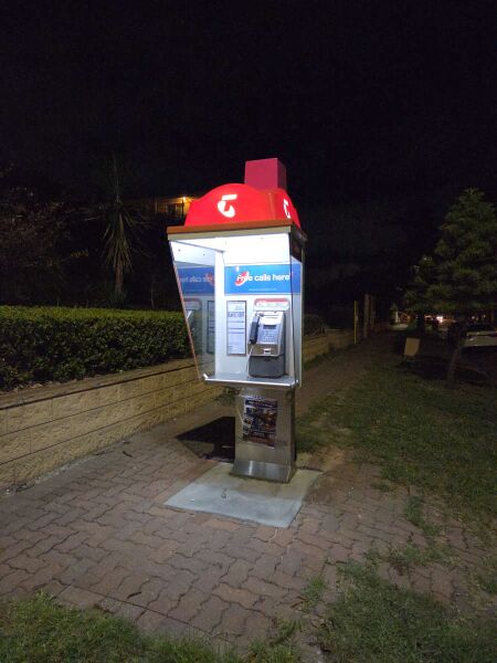 File:Payphone-08835611X2-20260508 195354.jpg