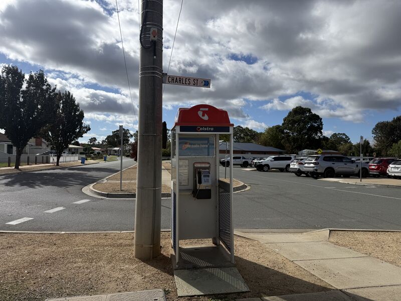 File:Payphone-03587107X2-20260520021327.jpg