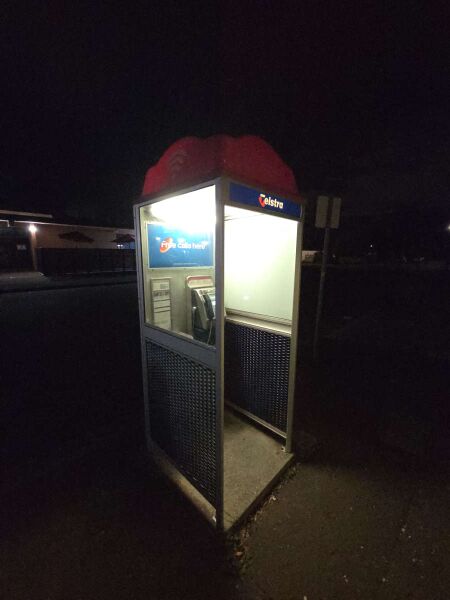 File:Payphone-08826021X2-20260510 011825.jpg