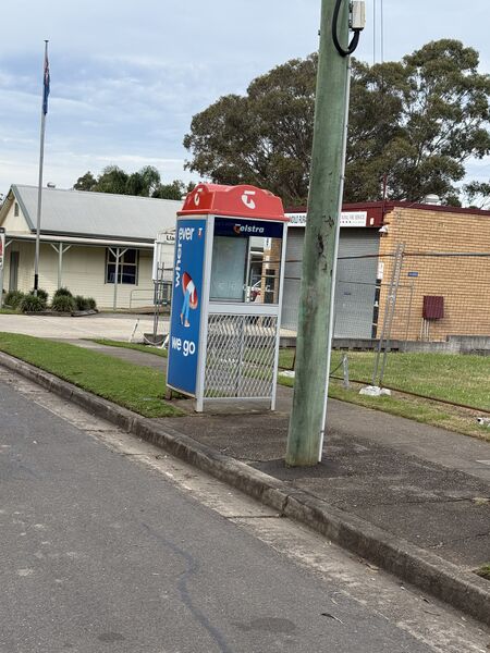 File:Payphone-02477743X2-202606170246150.jpg