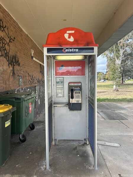 File:Payphone-02628815X2-20260516010935.jpg