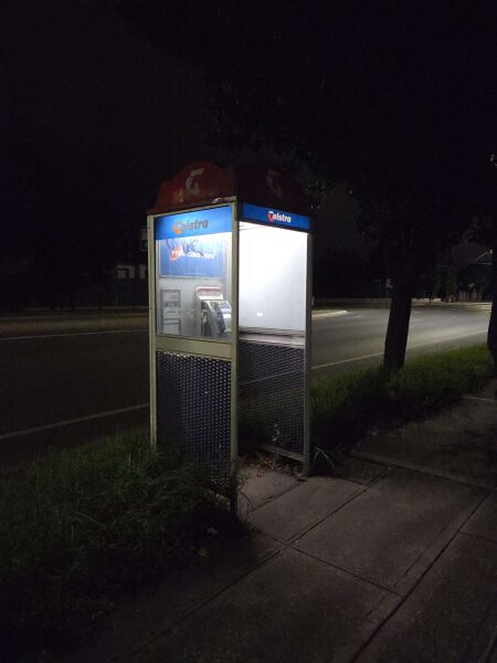 File:Payphone-08835503X2-20260508 010447.jpg