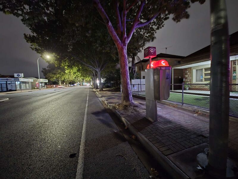 File:Payphone-08835217X2-20260508 001200.jpg