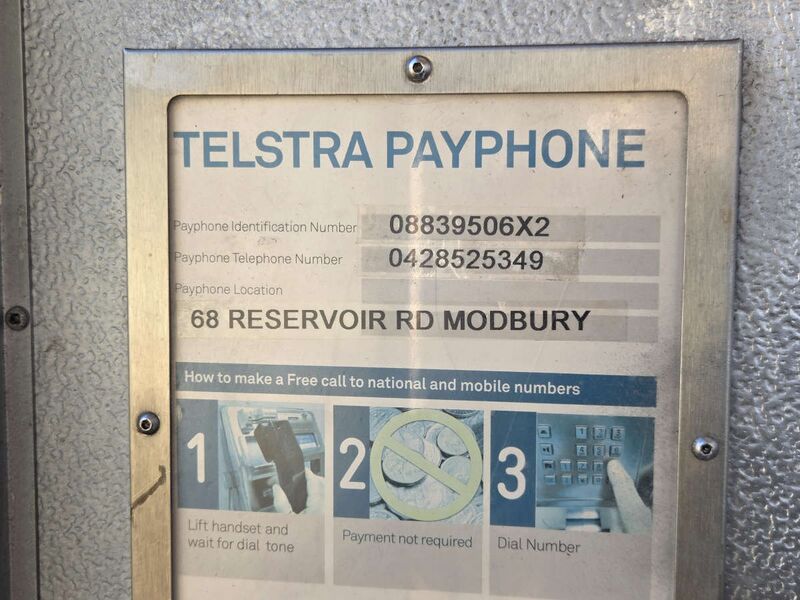 File:Payphone-08839506X2-20260528 090331.jpg