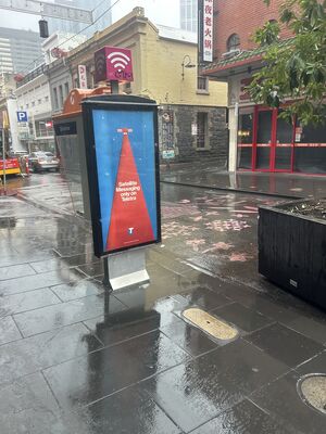 Payphone-03963916X2-20260527002441.jpg
