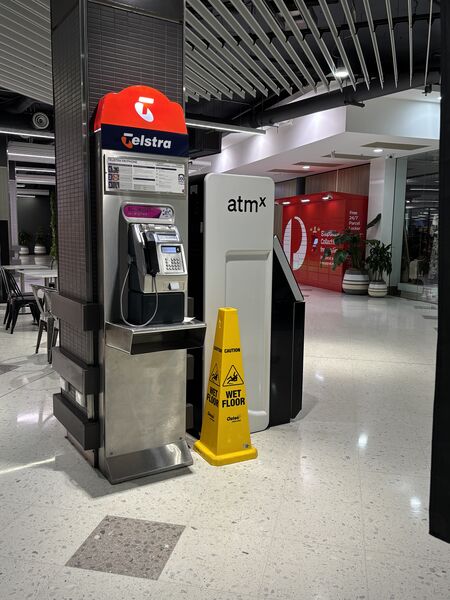 File:Payphone-02494580X1-20260608222131.jpg