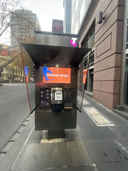 File:Payphone-03961439X2-20260609215003.jpg