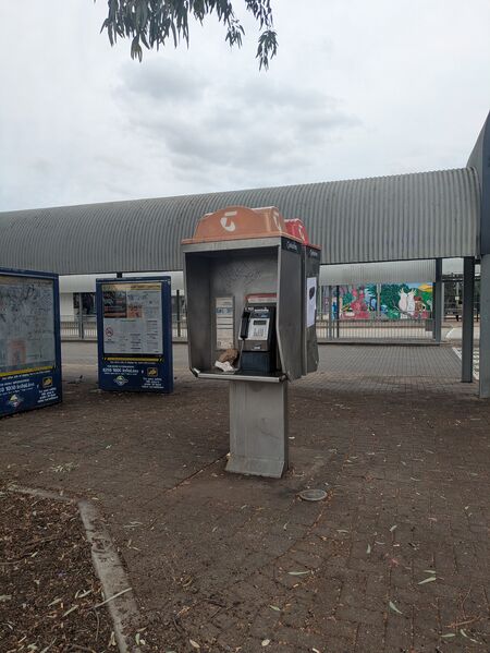 File:Payphone-08828116X1-20260524091741.jpg