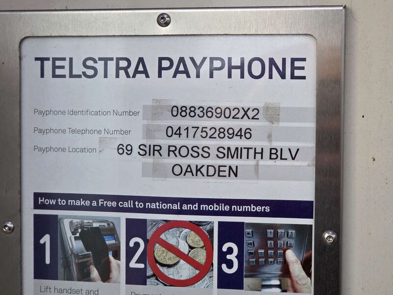File:Payphone-08836902X2-20260528 074227.jpg