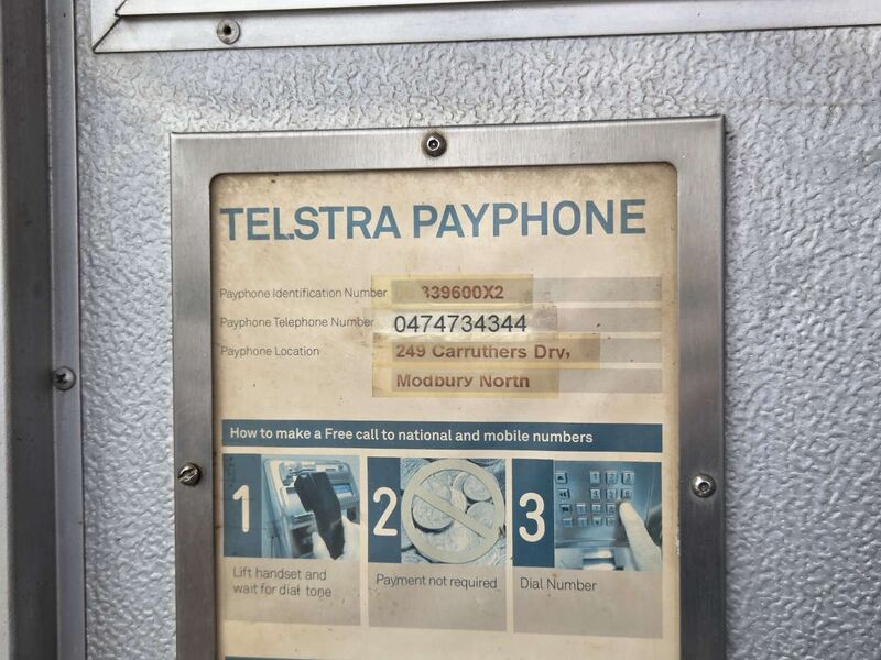 File:Payphone-08839600X2-20260528 101647.jpg