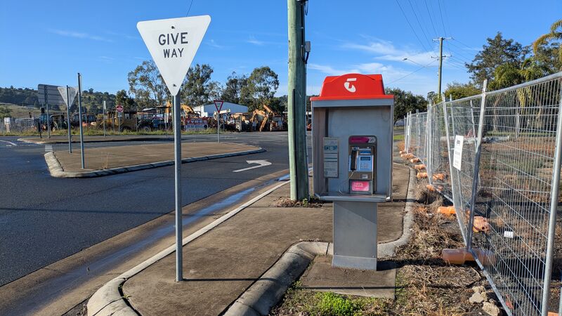 File:Payphone-07542681X2-20260613225437.jpg