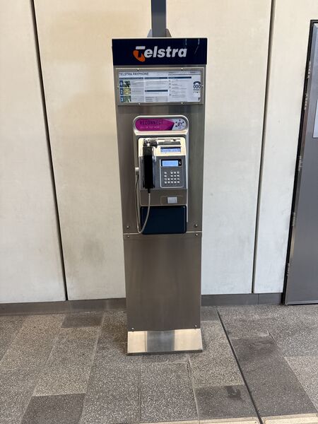 File:Payphone-02963404X1-20260512033212.jpg