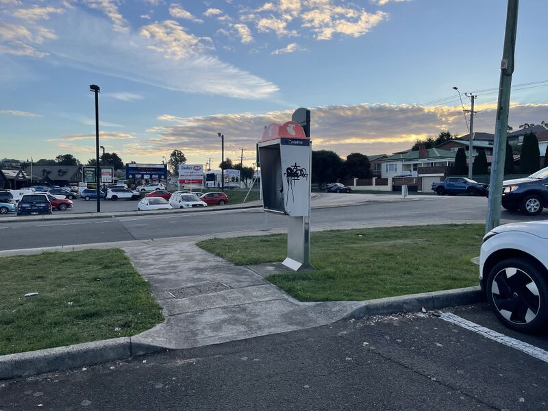 File:Payphone-03634300X2-20260512124516 Side.jpg