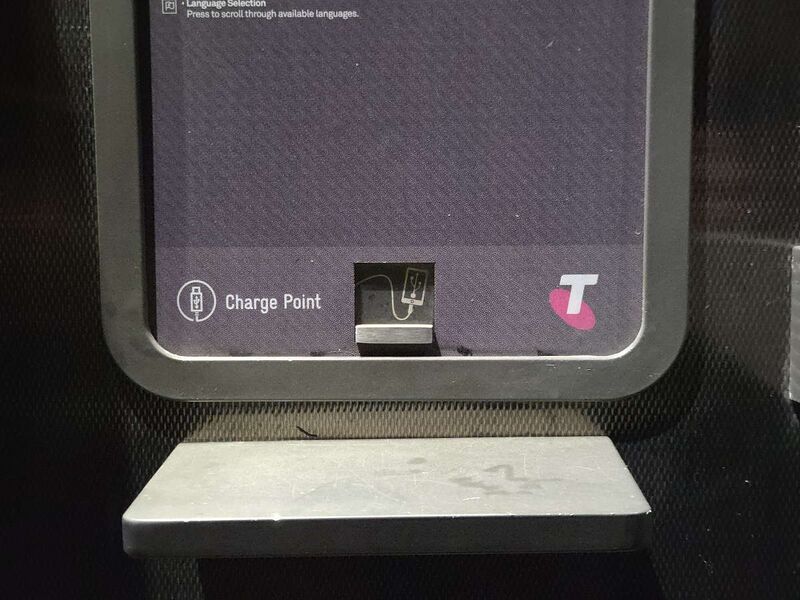 File:Payphone-08835210X2-20260508 003142.jpg
