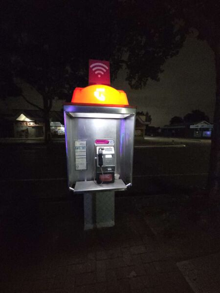 File:Payphone-08835217X2-20260508 001150.jpg