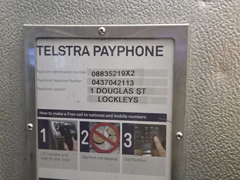 File:Payphone-08835219X2-20260508 004750.jpg