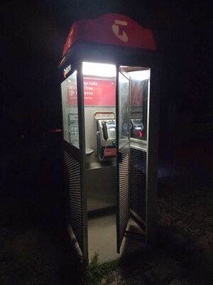 Payphone-08852902X2-20260504 233530.jpg