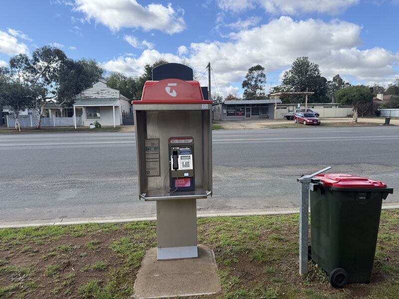 File:Payphone-03586510X2-20260520023515.jpg